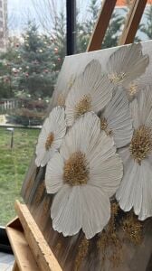 Yağlı Boya Dokulu Kabartmalı Bej Krem Çiçekler Tablo