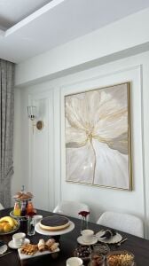 Yağlı Boya Dokulu Kabartmalı Gold Detaylı Zarif Çiçek Tablo