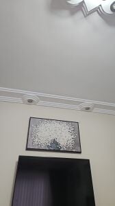 Yağlı Boya Dokulu Vazoda Beyaz Çiçekler Tablosu 90x90cm