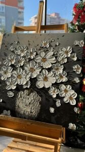 Yağlı Boya Dokulu Kabartmalı Vazoda Beyaz Çiçekler Tablo 90x90cm