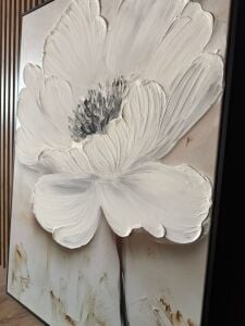 Yağlı Boya Dokulu Kabartmalı Siyah Detaylı Beyaz Çiçek Tablo 70x70cm